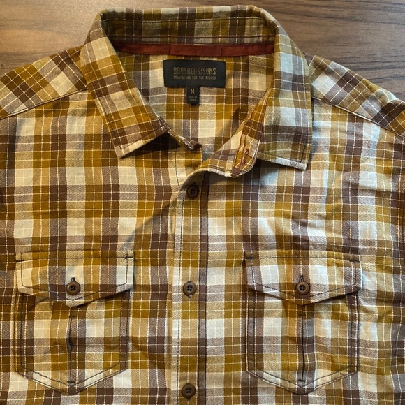 Brothers/Sons Men’s Short Sleeve Button Down Shirt - Picture 2 of 4